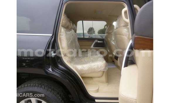 Nunua Imported Toyota Land Cruiser Nyeusi Gari ndani ya Import - Dubai nchini Cabo Delgado Nunua Imported Toyota Land Cruiser Nyeusi Gari ndani ya Import - Dubai nchini Cabo Delgado