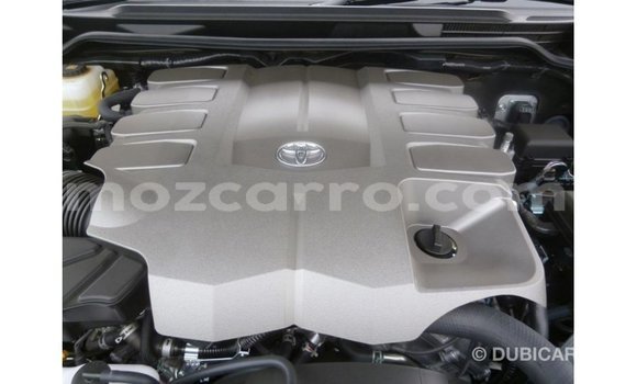 Nunua Imported Toyota Land Cruiser Nyeusi Gari ndani ya Import - Dubai nchini Cabo Delgado Nunua Imported Toyota Land Cruiser Nyeusi Gari ndani ya Import - Dubai nchini Cabo Delgado
