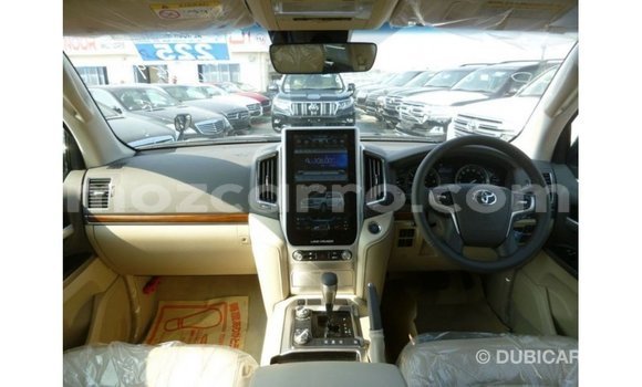 Comprar Importar Toyota Land Cruiser Preto Carro em Import - Dubai em Cabo Delgado Comprar Importar Toyota Land Cruiser Preto Carro em Import - Dubai em Cabo Delgado
