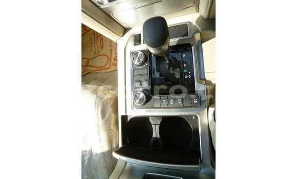 Comprar Importar Toyota Land Cruiser Preto Carro em Import - Dubai em Cabo Delgado Comprar Importar Toyota Land Cruiser Preto Carro em Import - Dubai em Cabo Delgado