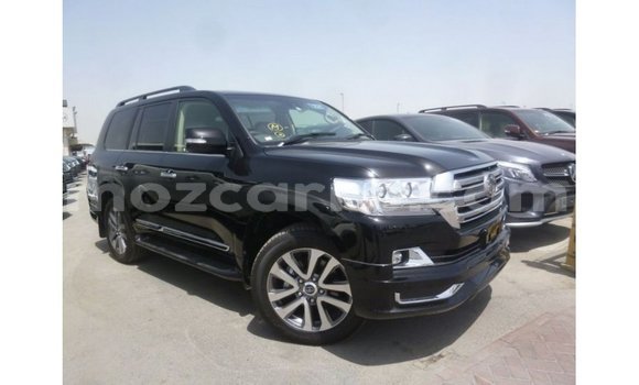 Nunua Imported Toyota Land Cruiser Nyeusi Gari ndani ya Import - Dubai nchini Cabo Delgado Nunua Imported Toyota Land Cruiser Nyeusi Gari ndani ya Import - Dubai nchini Cabo Delgado