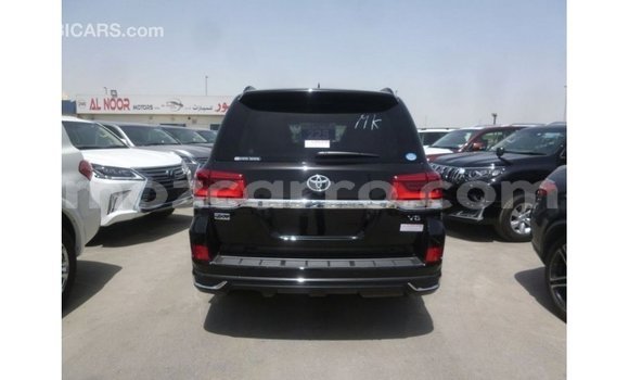 Nunua Imported Toyota Land Cruiser Nyeusi Gari ndani ya Import - Dubai nchini Cabo Delgado Nunua Imported Toyota Land Cruiser Nyeusi Gari ndani ya Import - Dubai nchini Cabo Delgado