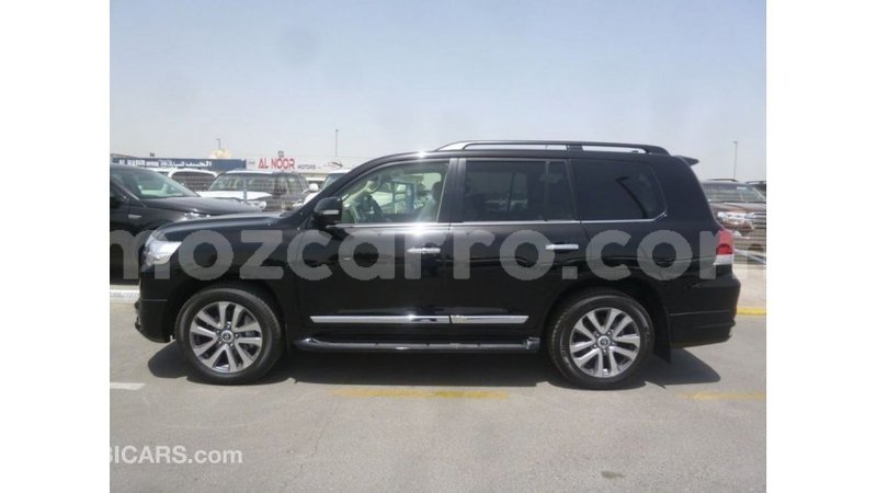 Big with watermark toyota land cruiser cabo delgado import dubai 6945