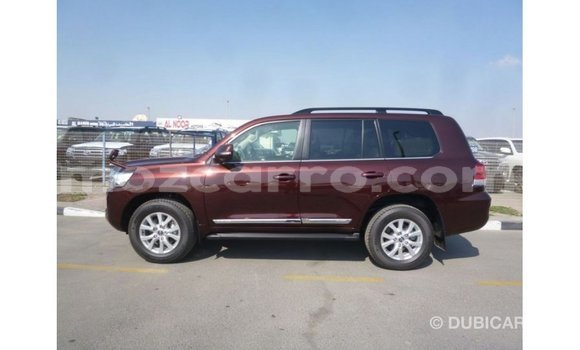Tenga Imported Toyota Land Cruiser Bhurawuni Mota in Import - Dubai in Cabo Delgado Tenga Imported Toyota Land Cruiser Bhurawuni Mota in Import - Dubai in Cabo Delgado