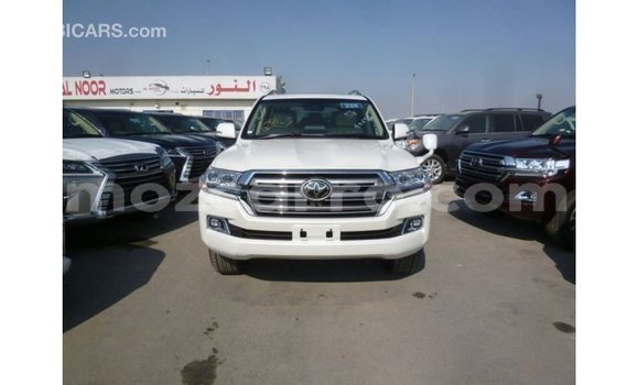 Buy Import Toyota Land Cruiser White Car in Import - Dubai in Cabo Delgado Buy Import Toyota Land Cruiser White Car in Import - Dubai in Cabo Delgado