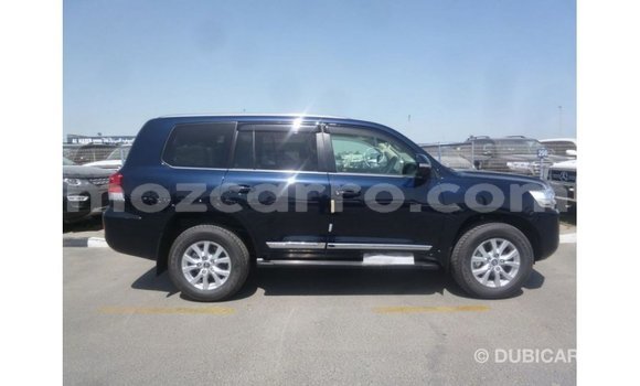 Comprar Importar Toyota Land Cruiser Azul Carro em Import - Dubai em Cabo Delgado Comprar Importar Toyota Land Cruiser Azul Carro em Import - Dubai em Cabo Delgado
