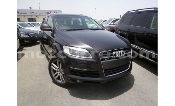 Nunua Imported Audi Q7 Nyeusi Gari ndani ya Import - Dubai nchini Cabo Delgado Nunua Imported Audi Q7 Nyeusi Gari ndani ya Import - Dubai nchini Cabo Delgado