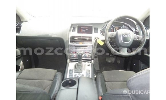 Nunua Imported Audi Q7 Nyeusi Gari ndani ya Import - Dubai nchini Cabo Delgado Nunua Imported Audi Q7 Nyeusi Gari ndani ya Import - Dubai nchini Cabo Delgado