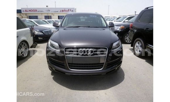 Nunua Imported Audi Q7 Nyeusi Gari ndani ya Import - Dubai nchini Cabo Delgado Nunua Imported Audi Q7 Nyeusi Gari ndani ya Import - Dubai nchini Cabo Delgado