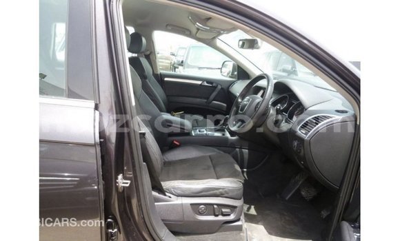 Nunua Imported Audi Q7 Nyeusi Gari ndani ya Import - Dubai nchini Cabo Delgado Nunua Imported Audi Q7 Nyeusi Gari ndani ya Import - Dubai nchini Cabo Delgado
