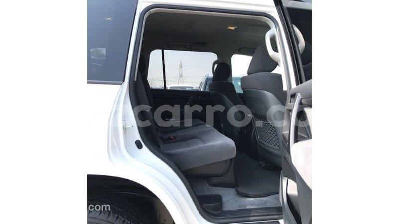 Big with watermark toyota land cruiser cabo delgado import dubai 6960