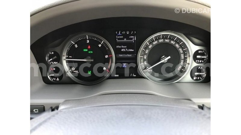 Big with watermark toyota land cruiser cabo delgado import dubai 6962