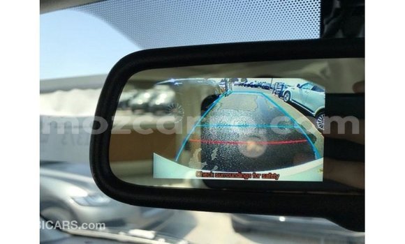 Comprar Importar Toyota Hiace Branco Carro em Import - Dubai em Cabo Delgado Comprar Importar Toyota Hiace Branco Carro em Import - Dubai em Cabo Delgado