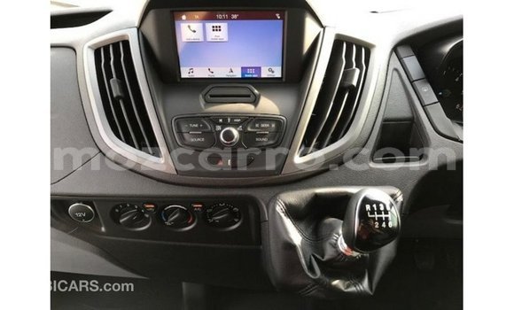 Nunua Imported Ford Club Wagon Nyeupe Gari ndani ya Import - Dubai nchini Cabo Delgado Nunua Imported Ford Club Wagon Nyeupe Gari ndani ya Import - Dubai nchini Cabo Delgado