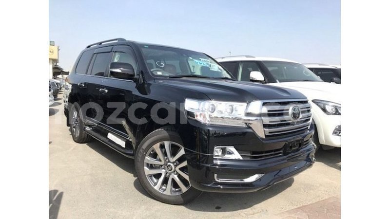 Big with watermark toyota land cruiser cabo delgado import dubai 6968