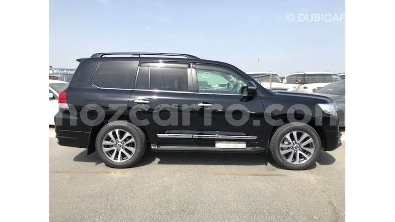 Big with watermark toyota land cruiser cabo delgado import dubai 6968