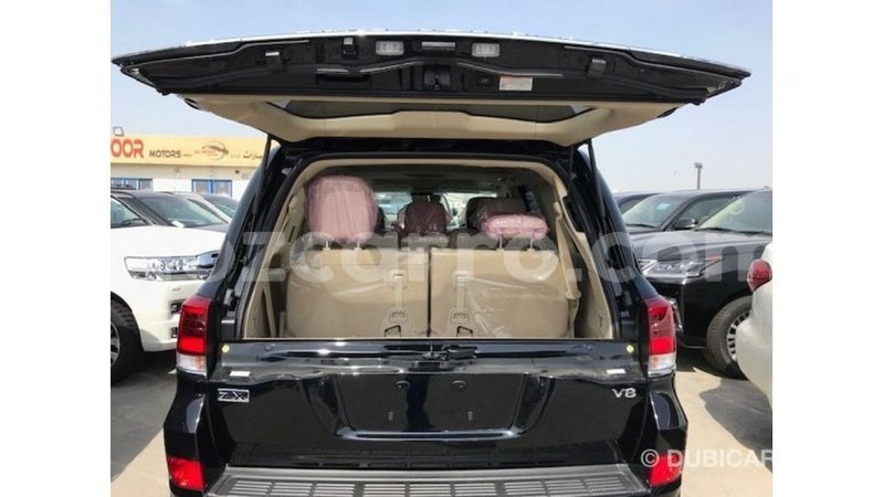 Big with watermark toyota land cruiser cabo delgado import dubai 6968