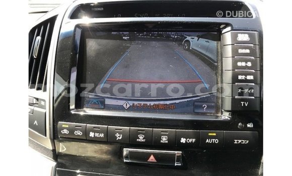 Nunua Imported Toyota Land Cruiser Nyeupe Gari ndani ya Import - Dubai nchini Cabo Delgado Nunua Imported Toyota Land Cruiser Nyeupe Gari ndani ya Import - Dubai nchini Cabo Delgado