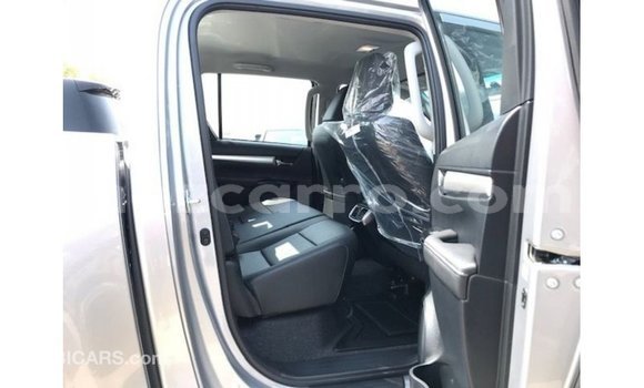 Nunua Imported Toyota Hilux Nyingine Gari ndani ya Import - Dubai nchini Cabo Delgado Nunua Imported Toyota Hilux Nyingine Gari ndani ya Import - Dubai nchini Cabo Delgado