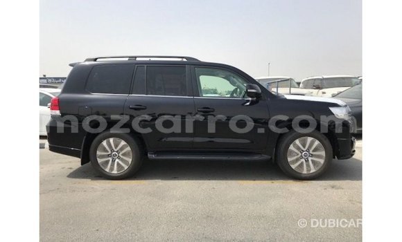 Nunua Imported Toyota Land Cruiser Nyeusi Gari ndani ya Import - Dubai nchini Cabo Delgado Nunua Imported Toyota Land Cruiser Nyeusi Gari ndani ya Import - Dubai nchini Cabo Delgado