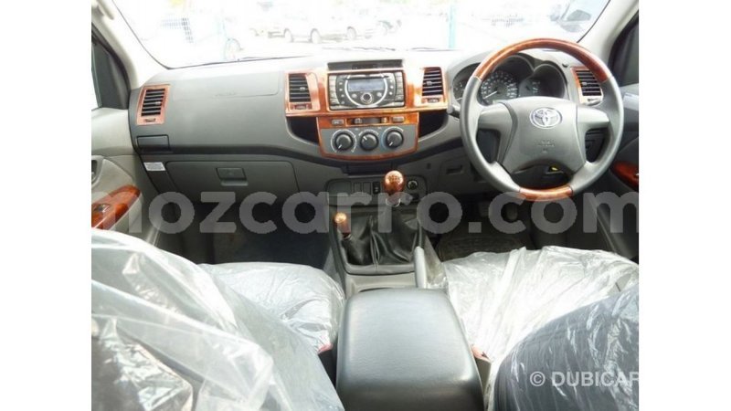 Big with watermark toyota hilux cabo delgado import dubai 6976