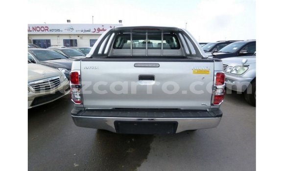 Comprar Importar Toyota Hilux De outros Carro em Import - Dubai em Cabo Delgado Comprar Importar Toyota Hilux De outros Carro em Import - Dubai em Cabo Delgado