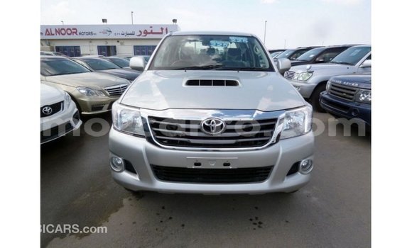 Comprar Importar Toyota Hilux De outros Carro em Import - Dubai em Cabo Delgado Comprar Importar Toyota Hilux De outros Carro em Import - Dubai em Cabo Delgado