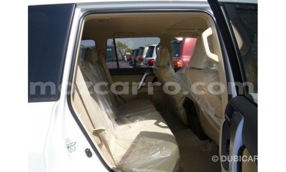 Comprar Importar Toyota Prado Branco Carro em Import - Dubai em Cabo Delgado Comprar Importar Toyota Prado Branco Carro em Import - Dubai em Cabo Delgado