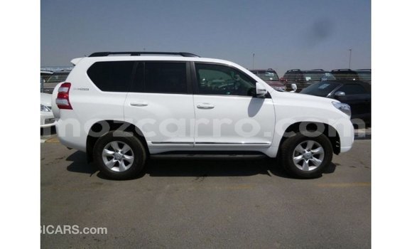 Comprar Importar Toyota Prado Branco Carro em Import - Dubai em Cabo Delgado Comprar Importar Toyota Prado Branco Carro em Import - Dubai em Cabo Delgado