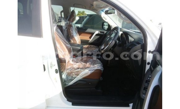 Buy Import Toyota Prado White Car in Import - Dubai in Cabo Delgado Buy Import Toyota Prado White Car in Import - Dubai in Cabo Delgado