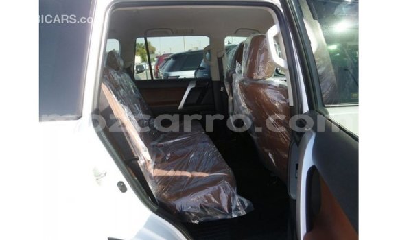 Buy Import Toyota Prado White Car in Import - Dubai in Cabo Delgado Buy Import Toyota Prado White Car in Import - Dubai in Cabo Delgado