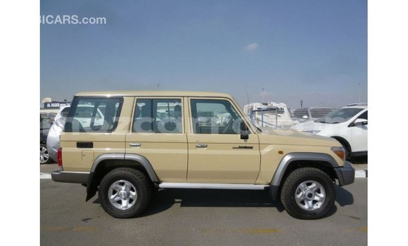 Nunua Imported Toyota Land Cruiser Beige Gari ndani ya Import - Dubai nchini Cabo Delgado Nunua Imported Toyota Land Cruiser Beige Gari ndani ya Import - Dubai nchini Cabo Delgado