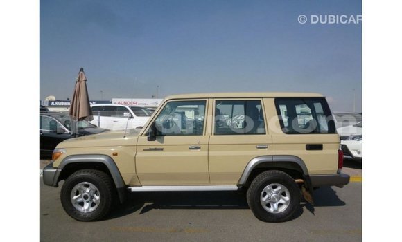 Nunua Imported Toyota Land Cruiser Beige Gari ndani ya Import - Dubai nchini Cabo Delgado Nunua Imported Toyota Land Cruiser Beige Gari ndani ya Import - Dubai nchini Cabo Delgado