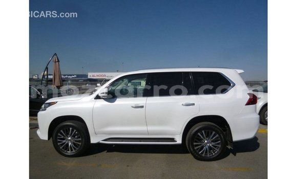 Comprar Importar Lexus LX Branco Carro em Import - Dubai em Cabo Delgado Comprar Importar Lexus LX Branco Carro em Import - Dubai em Cabo Delgado