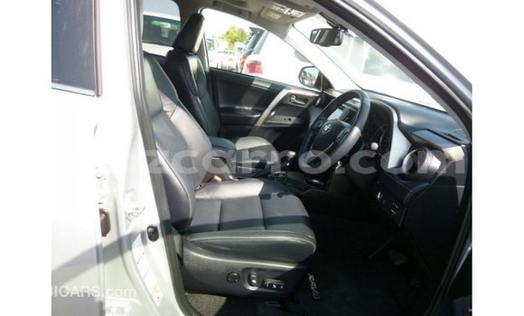 Buy Import Toyota 4Runner Other Car in Import - Dubai in Cabo Delgado Buy Import Toyota 4Runner Other Car in Import - Dubai in Cabo Delgado