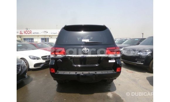Nunua Imported Toyota Land Cruiser Nyeusi Gari ndani ya Import - Dubai nchini Cabo Delgado Nunua Imported Toyota Land Cruiser Nyeusi Gari ndani ya Import - Dubai nchini Cabo Delgado