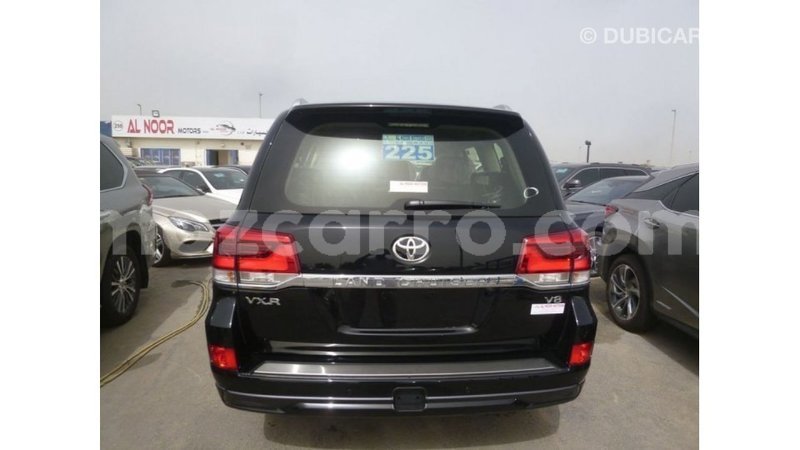 Big with watermark toyota land cruiser cabo delgado import dubai 7020