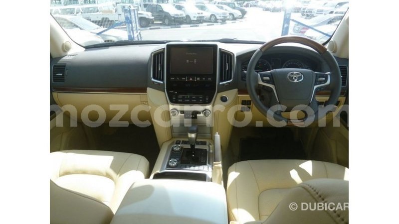 Big with watermark toyota land cruiser cabo delgado import dubai 7024