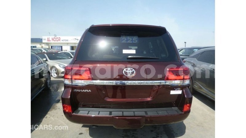 Big with watermark toyota land cruiser cabo delgado import dubai 7024