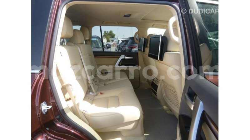 Big with watermark toyota land cruiser cabo delgado import dubai 7024