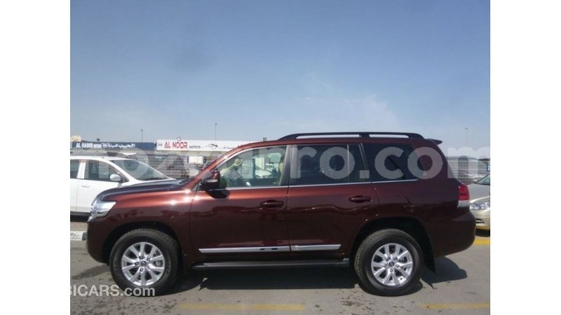 Big with watermark toyota land cruiser cabo delgado import dubai 7024