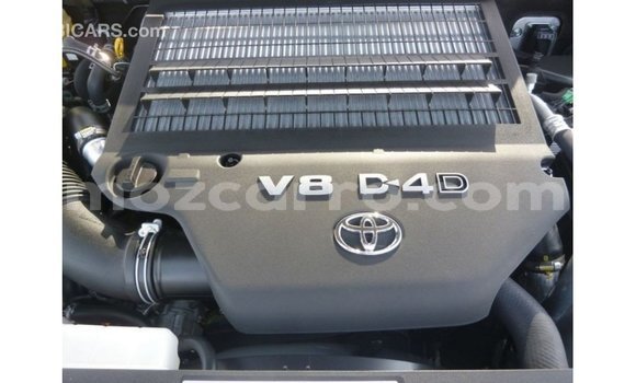 Nunua Imported Toyota Land Cruiser Brown Gari ndani ya Import - Dubai nchini Cabo Delgado Nunua Imported Toyota Land Cruiser Brown Gari ndani ya Import - Dubai nchini Cabo Delgado