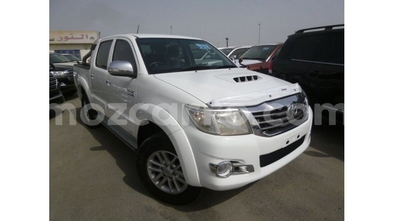 Big with watermark toyota hilux cabo delgado import dubai 7033