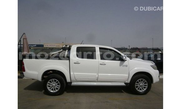 Buy Import Toyota Hilux White Car in Import - Dubai in Cabo Delgado Buy Import Toyota Hilux White Car in Import - Dubai in Cabo Delgado