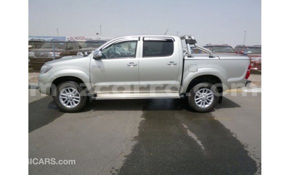 Nunua Imported Toyota Hilux Nyingine Gari ndani ya Import - Dubai nchini Cabo Delgado Nunua Imported Toyota Hilux Nyingine Gari ndani ya Import - Dubai nchini Cabo Delgado