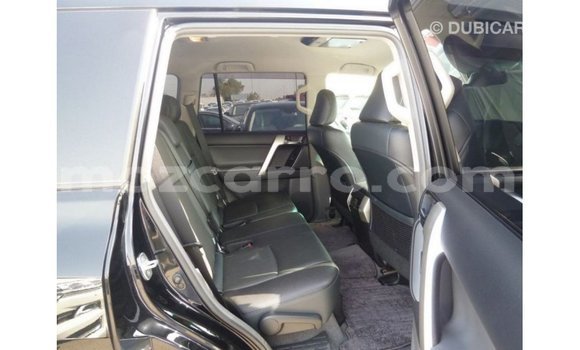 Nunua Imported Toyota Prado Nyeusi Gari ndani ya Import - Dubai nchini Cabo Delgado Nunua Imported Toyota Prado Nyeusi Gari ndani ya Import - Dubai nchini Cabo Delgado