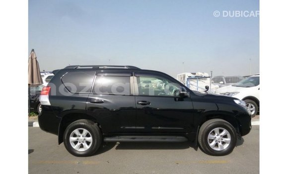 Nunua Imported Toyota Prado Nyeusi Gari ndani ya Import - Dubai nchini Cabo Delgado Nunua Imported Toyota Prado Nyeusi Gari ndani ya Import - Dubai nchini Cabo Delgado