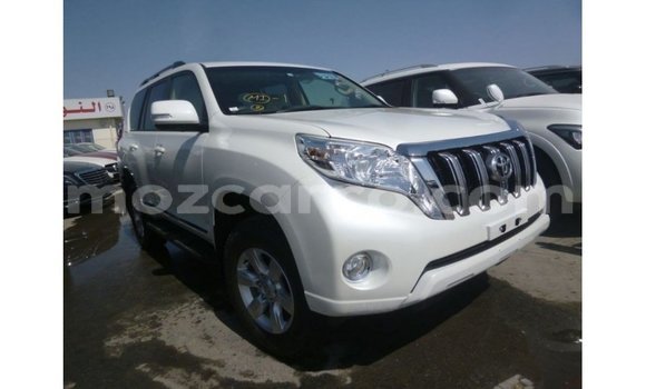 Nunua Imported Toyota Prado Nyeupe Gari ndani ya Import - Dubai nchini Cabo Delgado Nunua Imported Toyota Prado Nyeupe Gari ndani ya Import - Dubai nchini Cabo Delgado