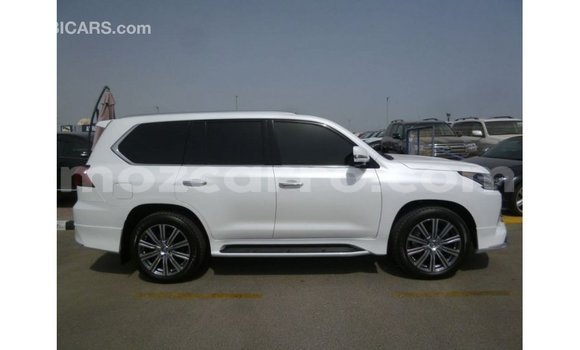Comprar Importar Lexus LX Branco Carro em Import - Dubai em Cabo Delgado Comprar Importar Lexus LX Branco Carro em Import - Dubai em Cabo Delgado