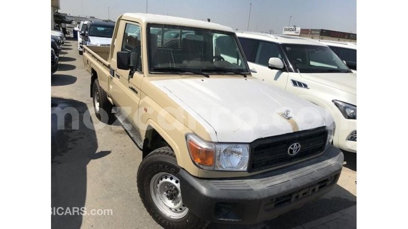 Big with watermark toyota land cruiser cabo delgado import dubai 7052